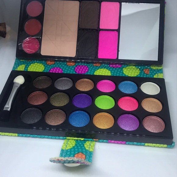Professionnel make up palette - Picture 8 of 8